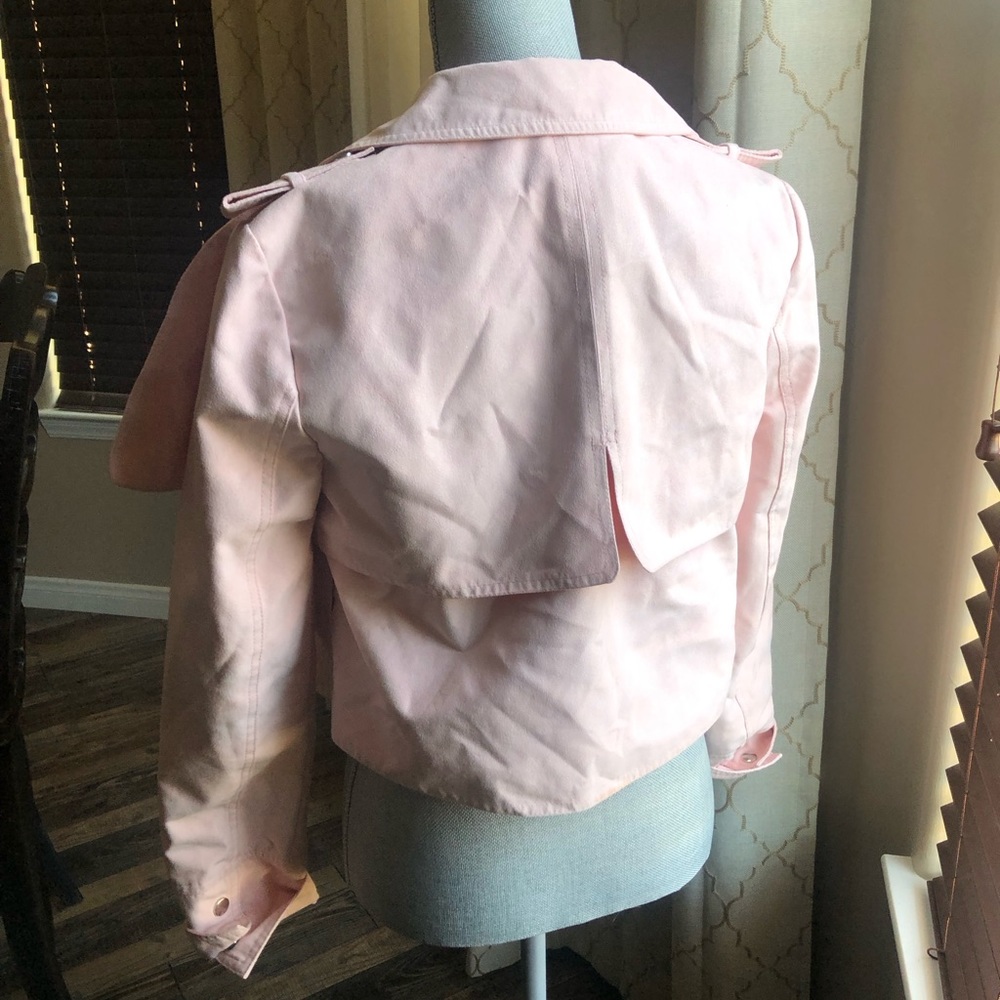 Pink jacket - Picture 3 of 10